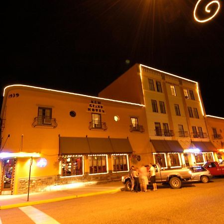 Adventure Hotel نيلسون المظهر الخارجي الصورة