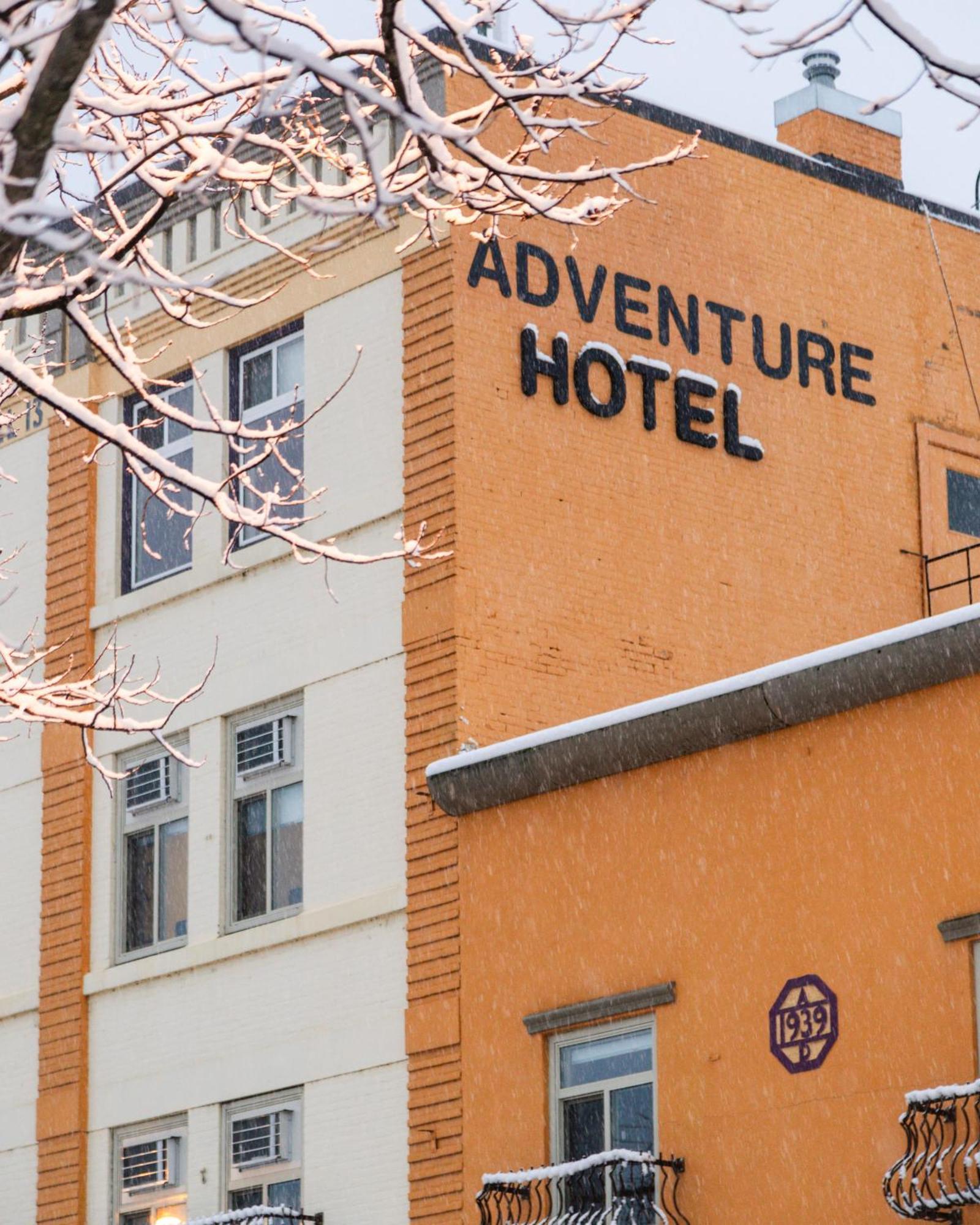 Adventure Hotel نيلسون المظهر الخارجي الصورة
