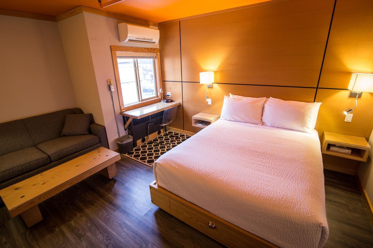 Adventure Hotel نيلسون المظهر الخارجي الصورة