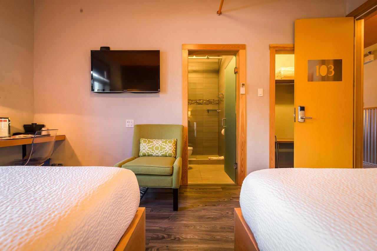 Adventure Hotel نيلسون المظهر الخارجي الصورة